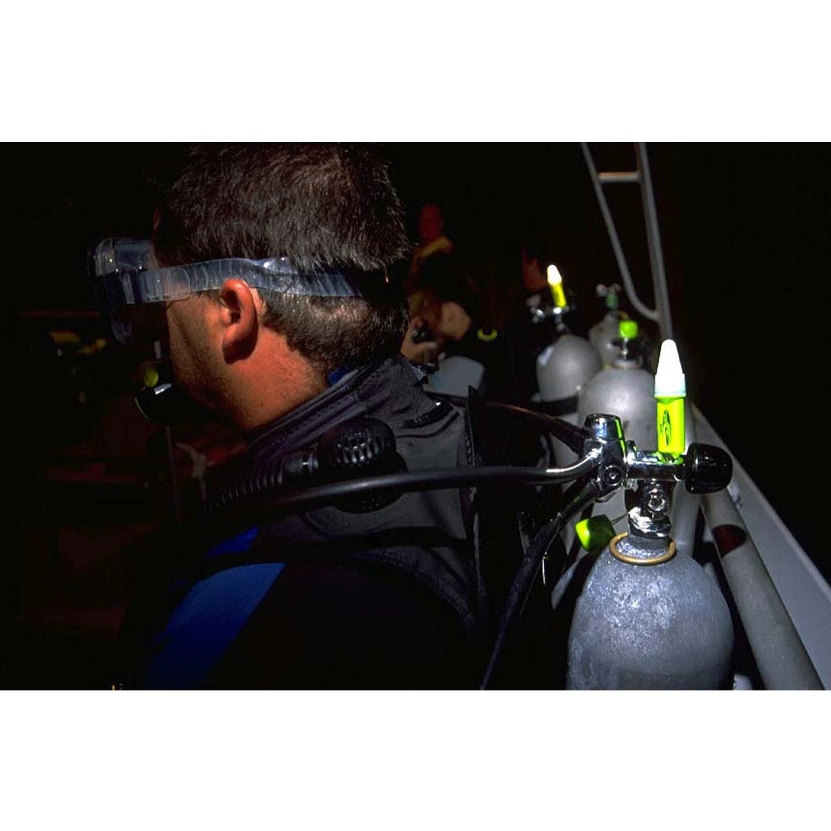 Princeton Tec Eco Flare LED Marker Light Rocket Red - Image 2