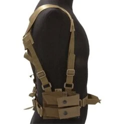 Flyye Shoulder Holster System Panel MOLLE Coyote Brown 9 Flyye Shoulder Holster System Panel MOLLE Coyote Brown -SurviGear Store flyye shoulder molle system panel coyote 3b 2